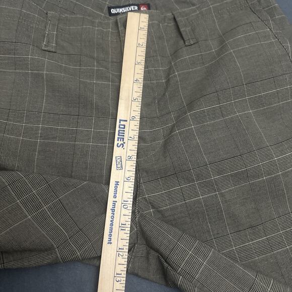 Quicksilver Golf Shorts Men's size 34 (34x12) Brown Plaid Chino - Picture 8 of 12